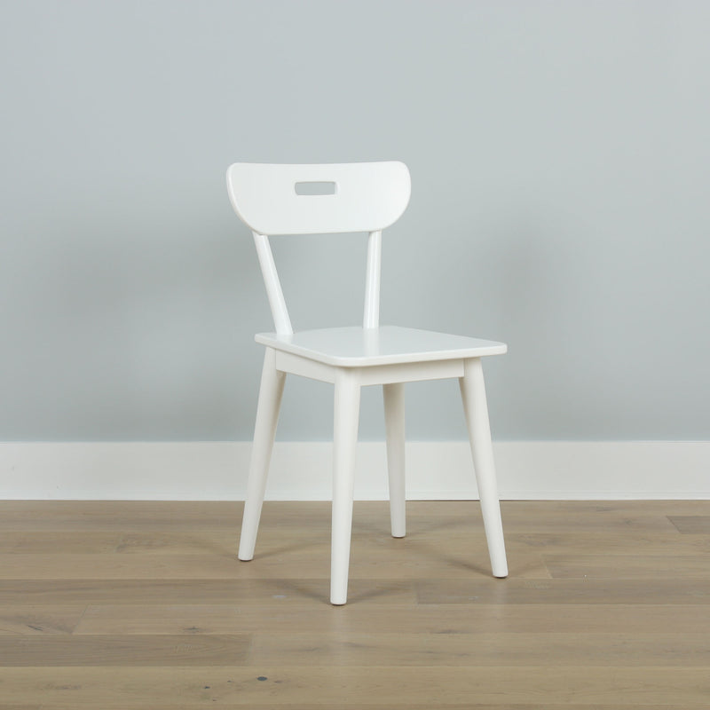 2512-002 : Chair Chair, White