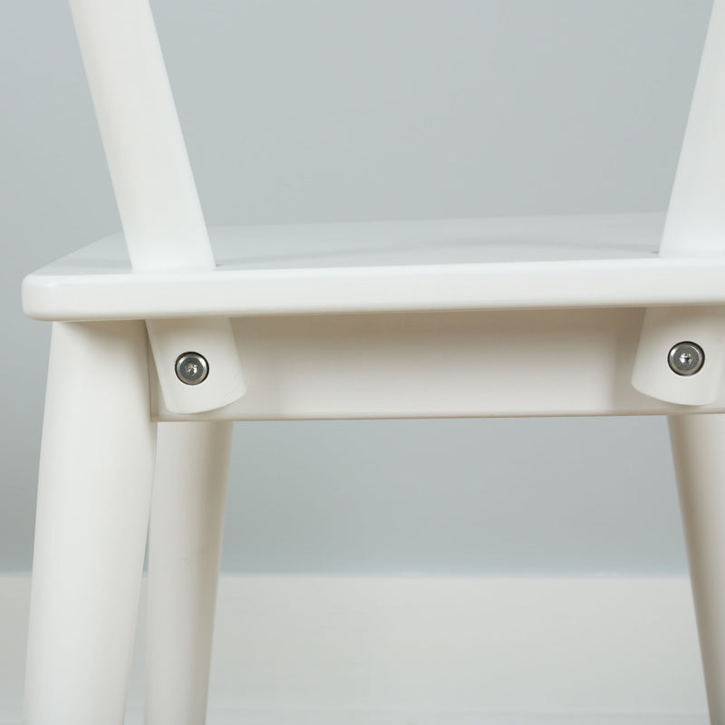 2512-002 : Chair Chair, White