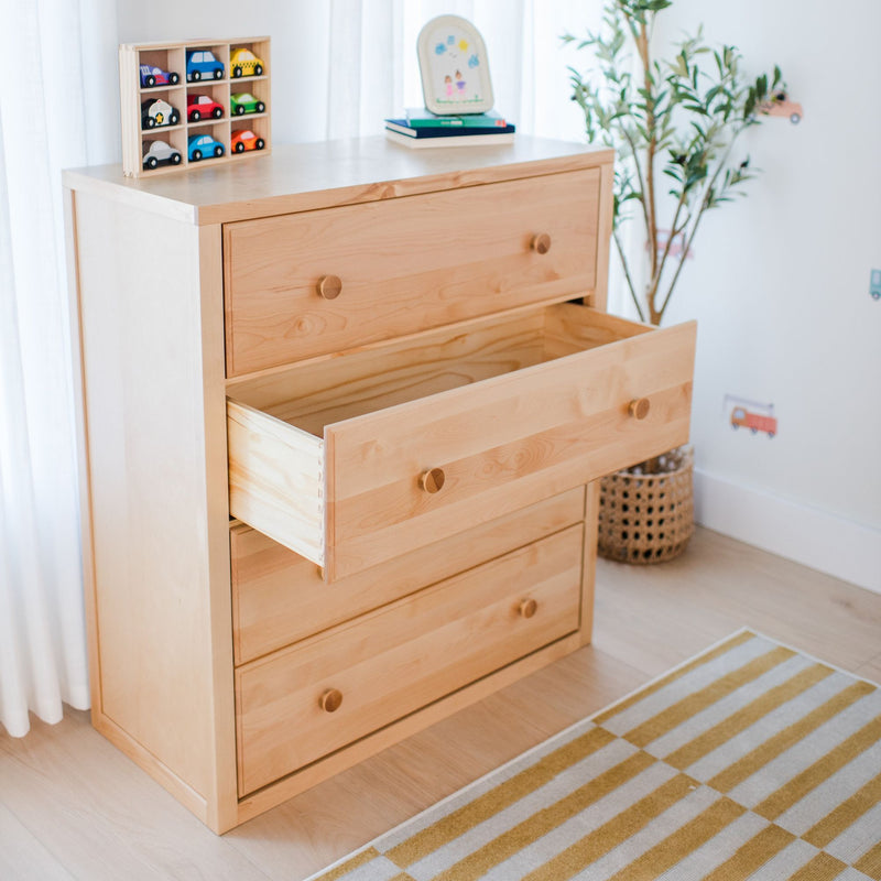 4540-001 : Dresser 4 Drawer Dresser, Natural