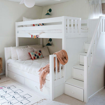 SUMO WP : Bunk Bed Classic Mid Twin over Full Bunk Bed with Stairs on End, Classic White Panel