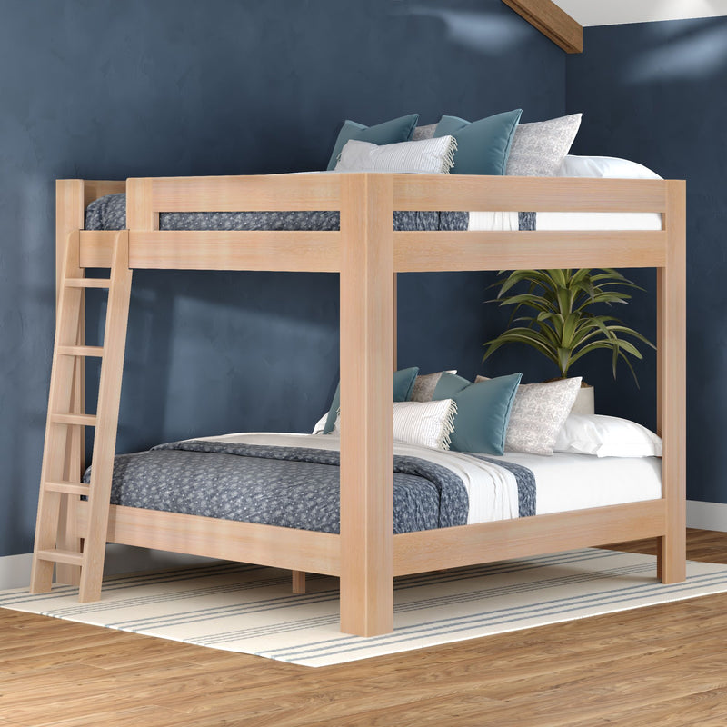 WS38501672-301 : Bunk Bed Pacific King/King Bunk w/ Ladder on End, Embossed Natural