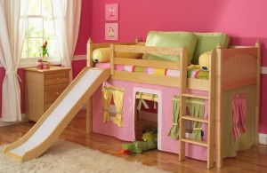 Girls-loft-with-play-tent-pink-green-and-yellow 
